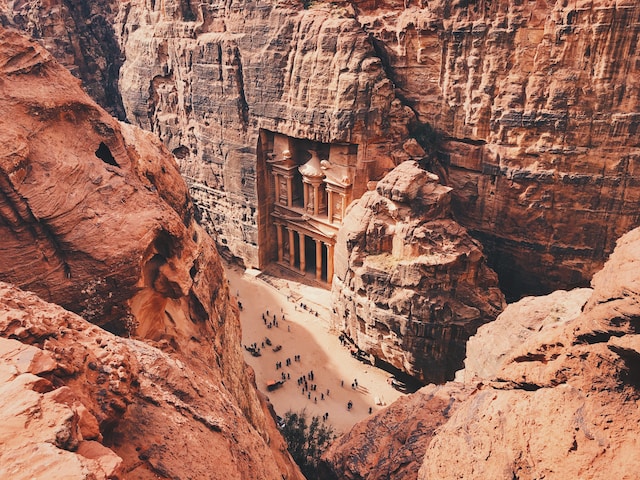 Jordan Travel Guide: Tips and Recommendations